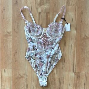 NWT Primark Floral Lace Bodysuit 32D Pink & White Underwire Lingerie